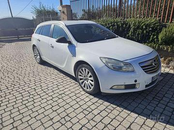OPEL Insignia 2.0 CDTI Sports Tourer Cosmo