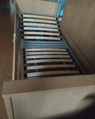 Letto sanitario ospedaliero