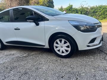 Renault Clio TCe 12V 90 CV GPL 5 porte Business VA