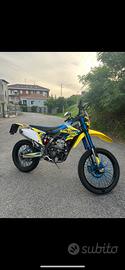 Moto valenti 125 4t (suzuki)