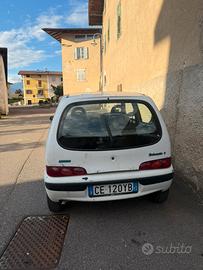 FIAT 600