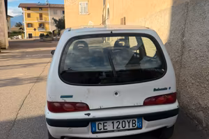 FIAT 600