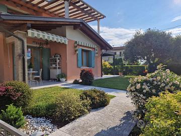 Porcia - Appartamento con giardino e doppio garage