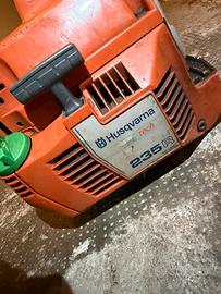 Decespugliatore Husqvarna 235r e-tech