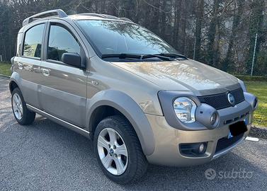 Panda Cross 4x4 Mjet turbina bassa 147.000 km