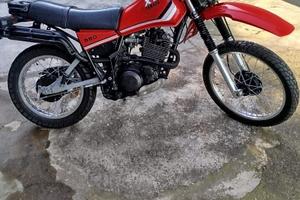 Yamaha xt 550