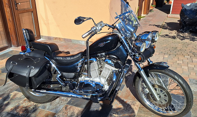 Suzuki intruder vs 800