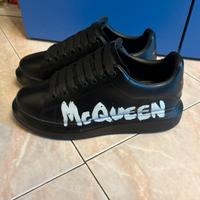 Scarpe mcqueen graffito