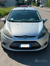 Ford fiste 1.4 tdci neopatentati titanium