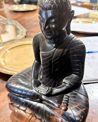 Scultura vintage di Buddah in ebano
