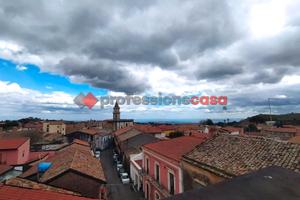 Pedara Centro - 4 Vani con Terrazza