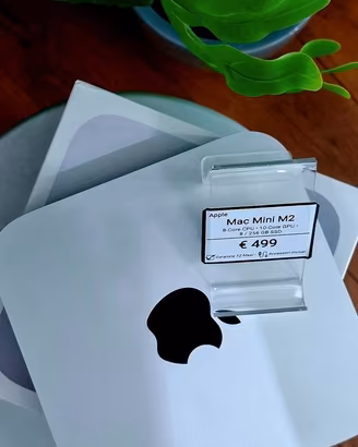Mac mini m2 256gb / 8ram