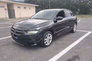 Opel Corsa 2021 1200cc  
