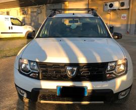 Duster 1.5 diesel 4x4 autocarro con gancio traino
