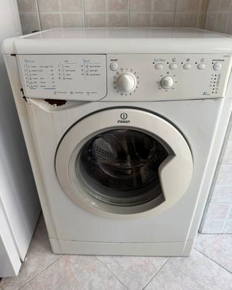 Lavatrice indesit