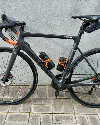 Bici da corsa Basso Venta Disk Carbonio - Ultegra