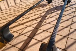 barre portatutto con attacchi Thule Peugeot 3008 