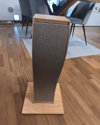 Tiragraffi per gatti in legno 