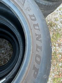Gomme 235/55 R17