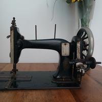 Macchina da cucire vintage