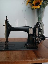 Macchina da cucire vintage