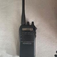 Kenwood TH-22E