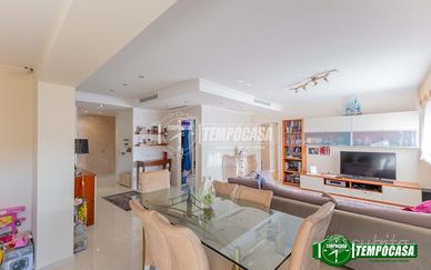 AMPIO 5 LOCALI RISTRUTTURATO - INDIPENDENZA E SP