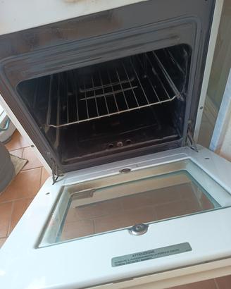 cucina a gas DeLonghi 50x50