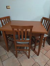 tavolo e sedie legno