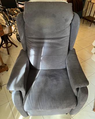 Poltrona reclinabile