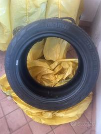 Gomme auto misure 235/50 R18