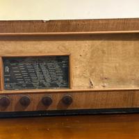 Radio d’epoca Magnadyne S36c a valvole