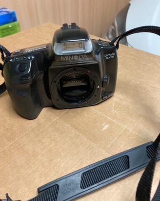 Minolta dynax 300si + zoom