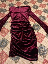 Mini abito in velluto arricciato – Color Borgogna
