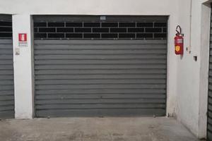 Garage per MOTO via proserpina CATANIA