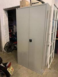 Armadio MG in Metallo