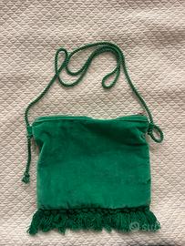 Borsa in velluto con tracolla