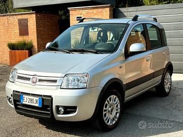 FIAT PANDA 1.4(Metano 11/2027)-Navi-178000km-2011