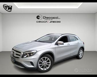 MERCEDES GLA (X156) GLA 200 d Sport