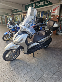 Piaggio Beverly 300 2023 permuta garanzia finanzia