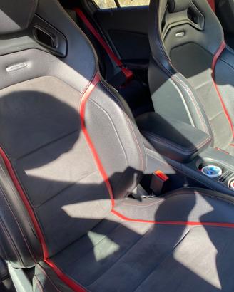 Mercedes A250  4 matic