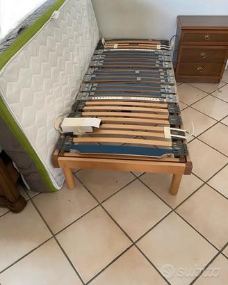 Letto motorizzato per anziani/disabili