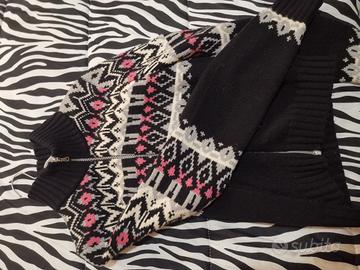 maglione nero e a colori, pesante, caldo