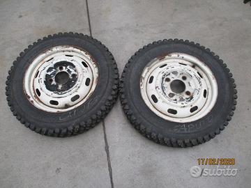 Ruote normali/chiodate VW