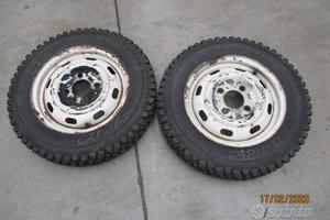 Ruote normali/chiodate VW