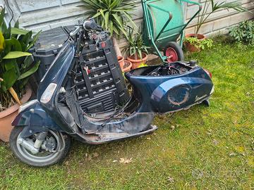 telaio vespa lx50 con documenti