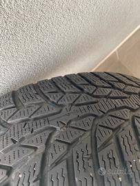 Pneumatici invernali Nokian 205/55 R16