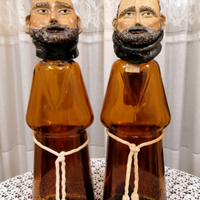 Frati in Bottiglia costruiti con Das 36x11 cm