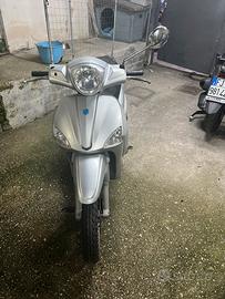 Piaggio liberty 125 targa polacca