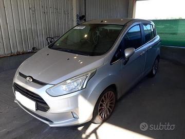 RICAMBI USATI AUTO FORD B - Max Berlina Titanium S